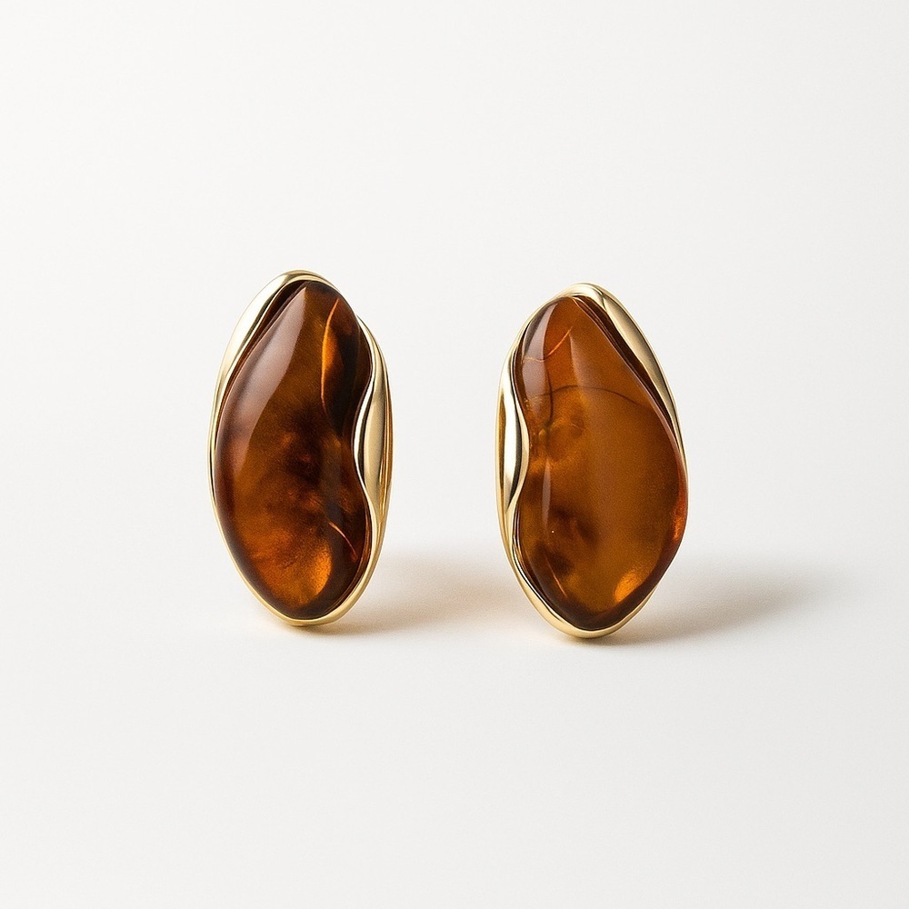 Elegant Gold and Brown Amber Earrings